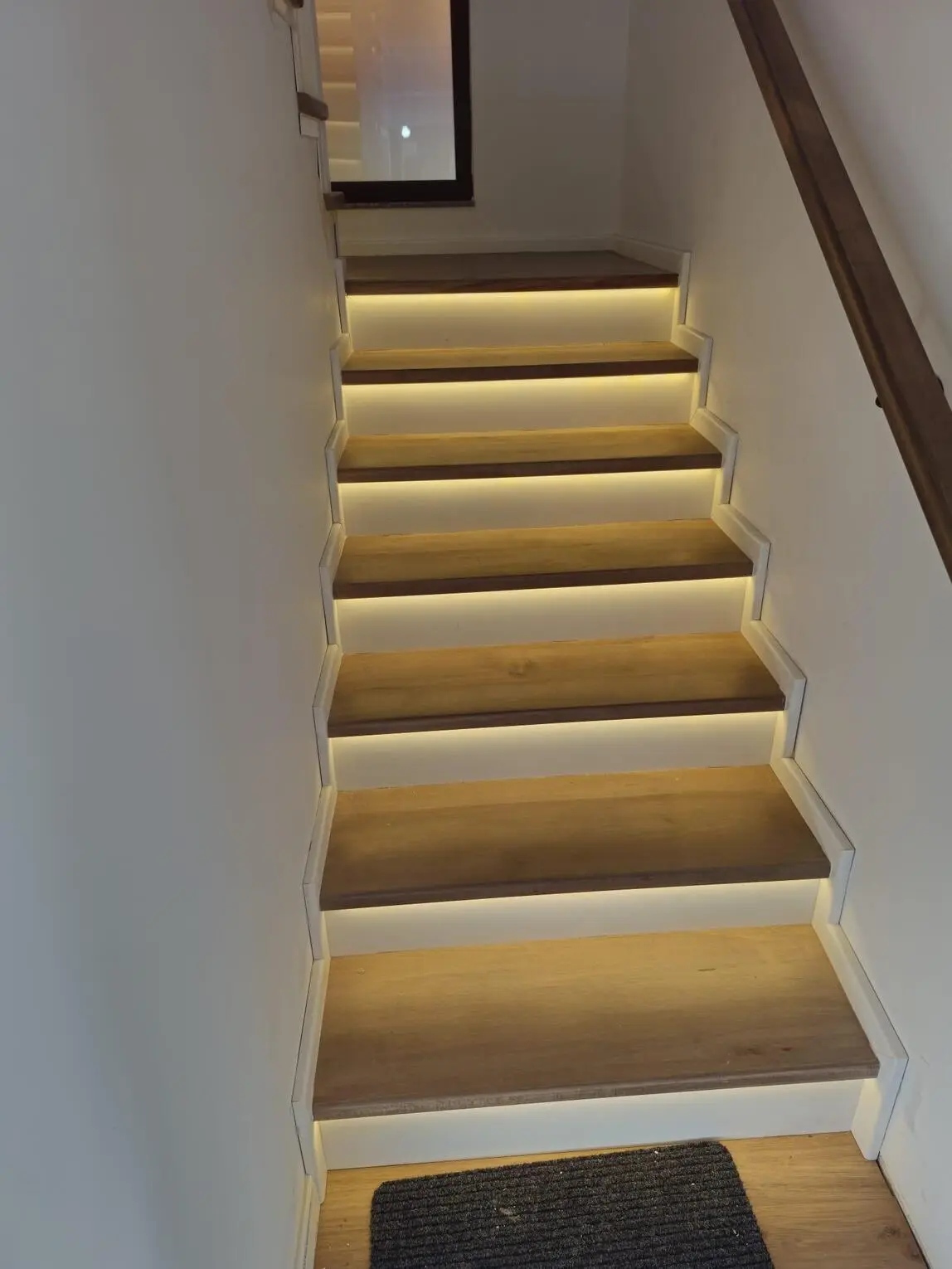 Exemple proiecte Scari lemn masiv Cluj